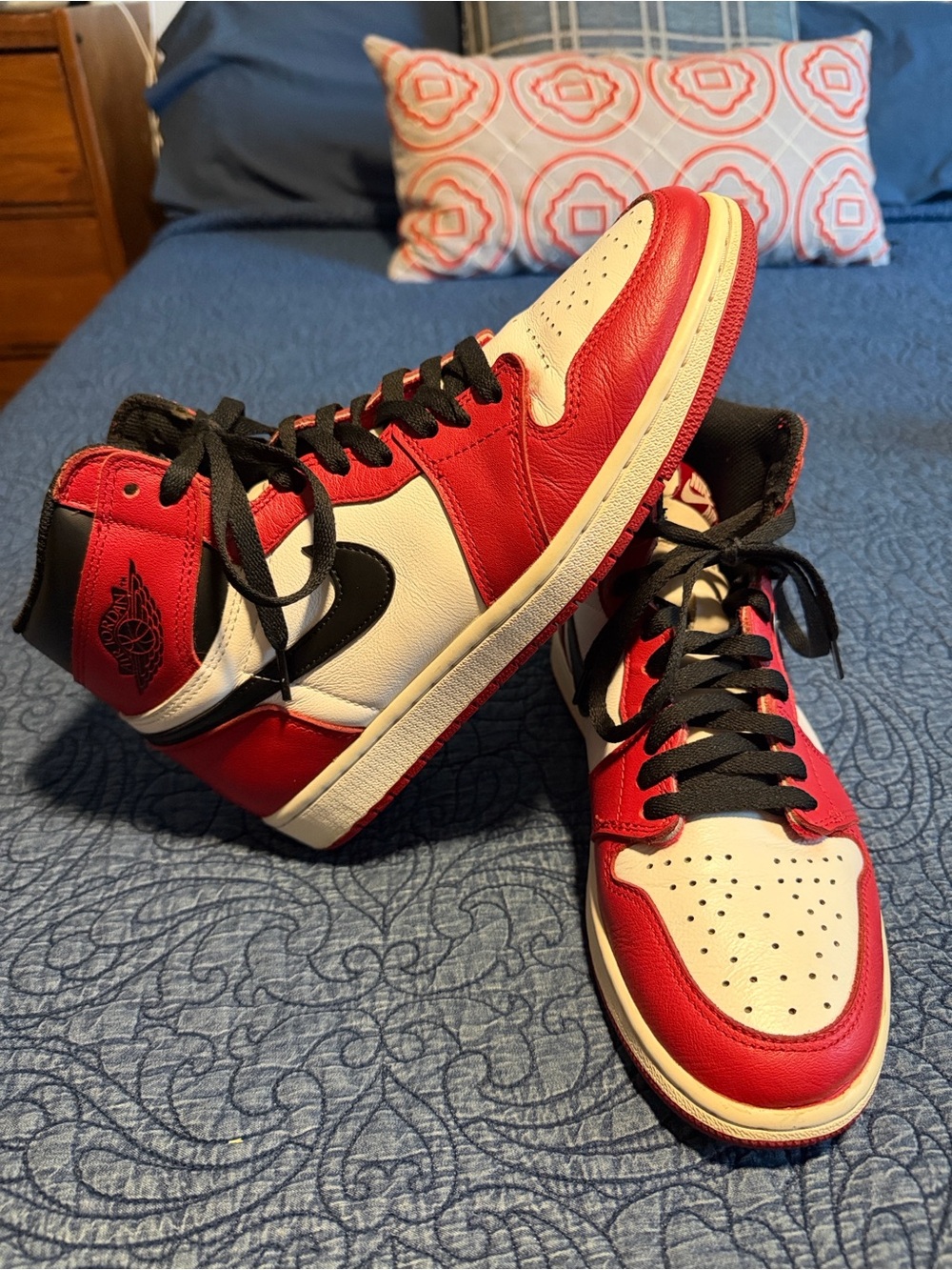 Nike Air Jordan 1 High OG - Red/White/Black 2015 release